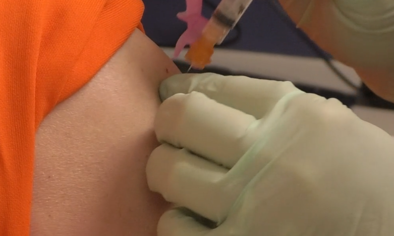 Kentucky to open vaccines to Phase 1C on March 1