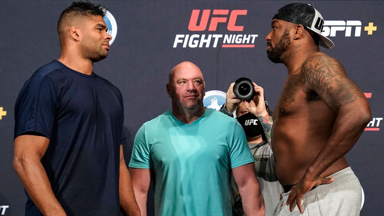 Overeem stops Harris by second-round TKO
