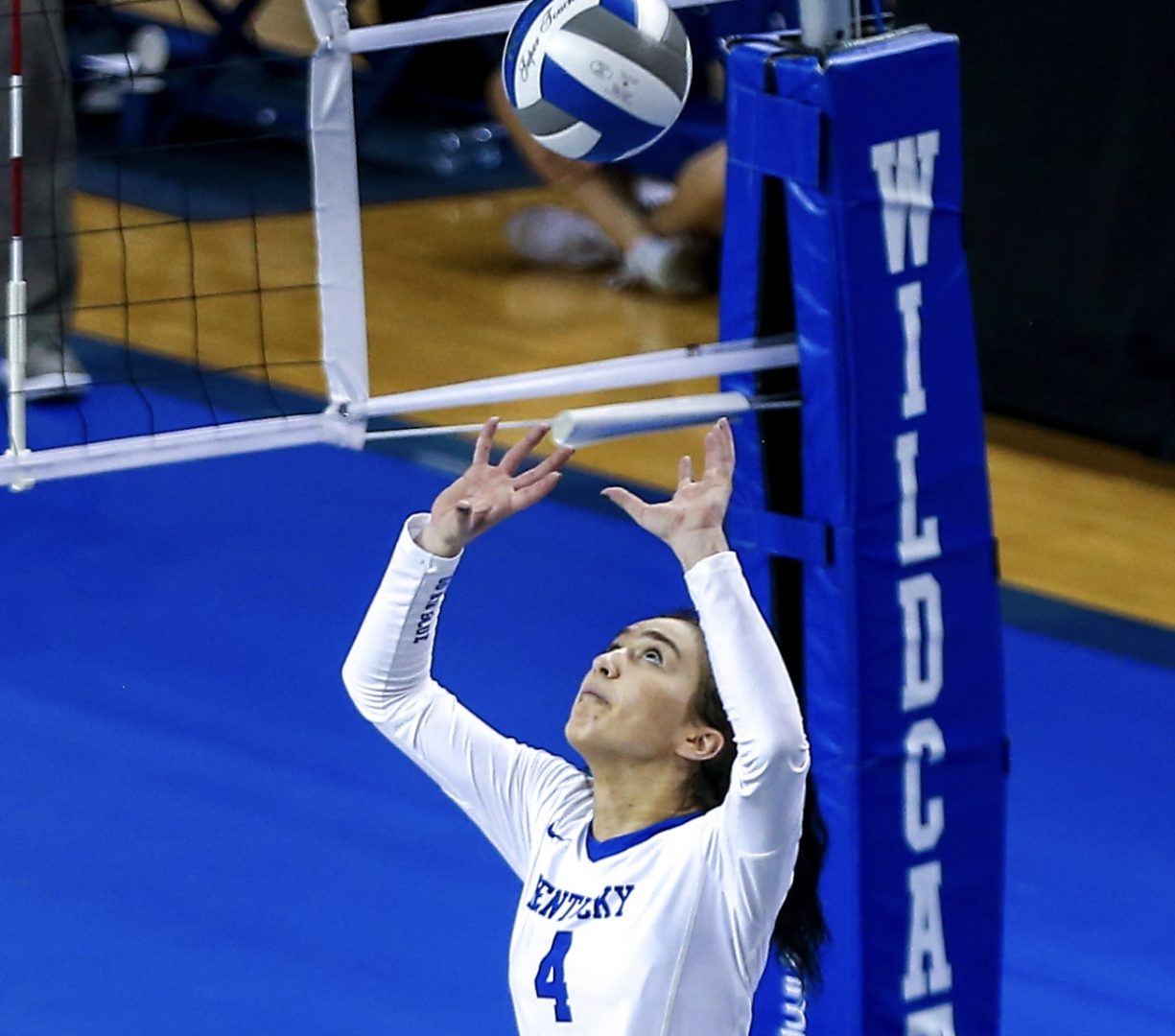 Kentucky volleyball picked to win SEC; Four on preseason team