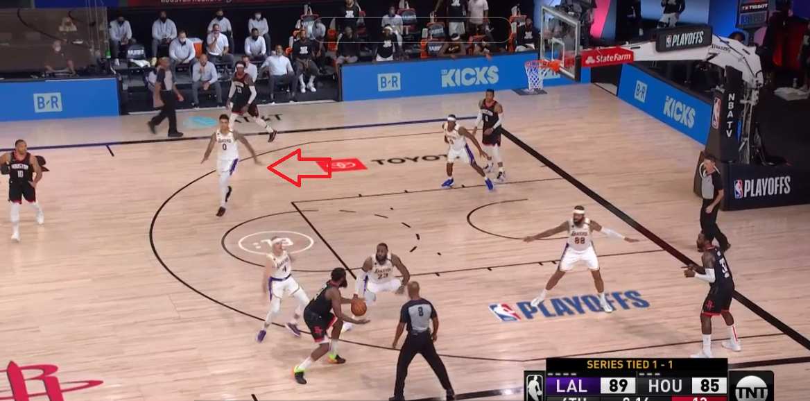 Lowe: How the Lakers are messing with the NBA's best one-on-one superstar