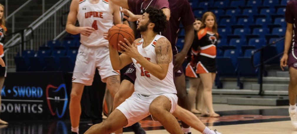 COLLEGE BASKETBALL: Bears make it 3 straight at LWC