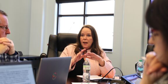 Southern WV Community & Technical College will launch a comprehensive AI Readiness & Capacity Initiative, thanks to a 1.8 million grant from the U.S. Department of Education. Southern’s Grant Coordinator, Judith Runyon, outlines the grant and its potential to members of Southern’s President’s Cabinet.