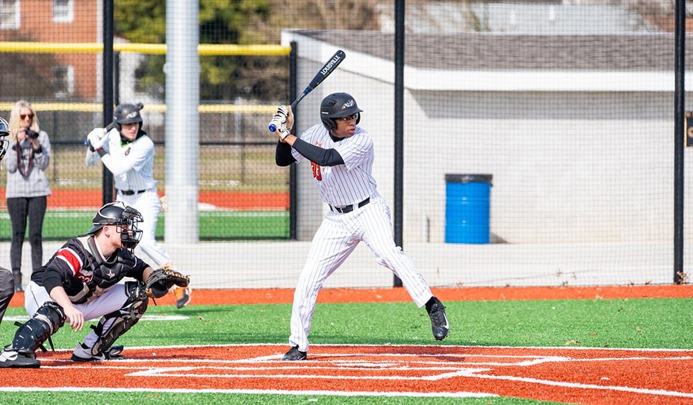 COLLEGE BASEBALL: Bears drop season-opening series