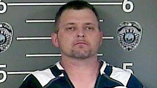 Loitering complaint leads to arrest of Floyd man wanted in several counties