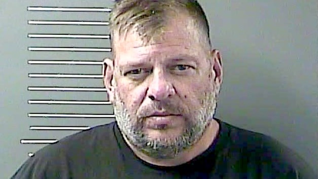 Magoffin deputies arrest man on drug trafficking charges