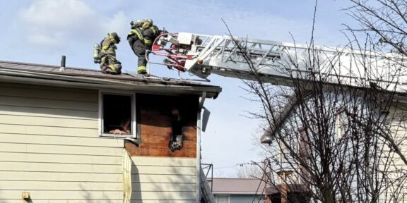 Clintwood Fire Department contains apartment fire on Caney Ridge