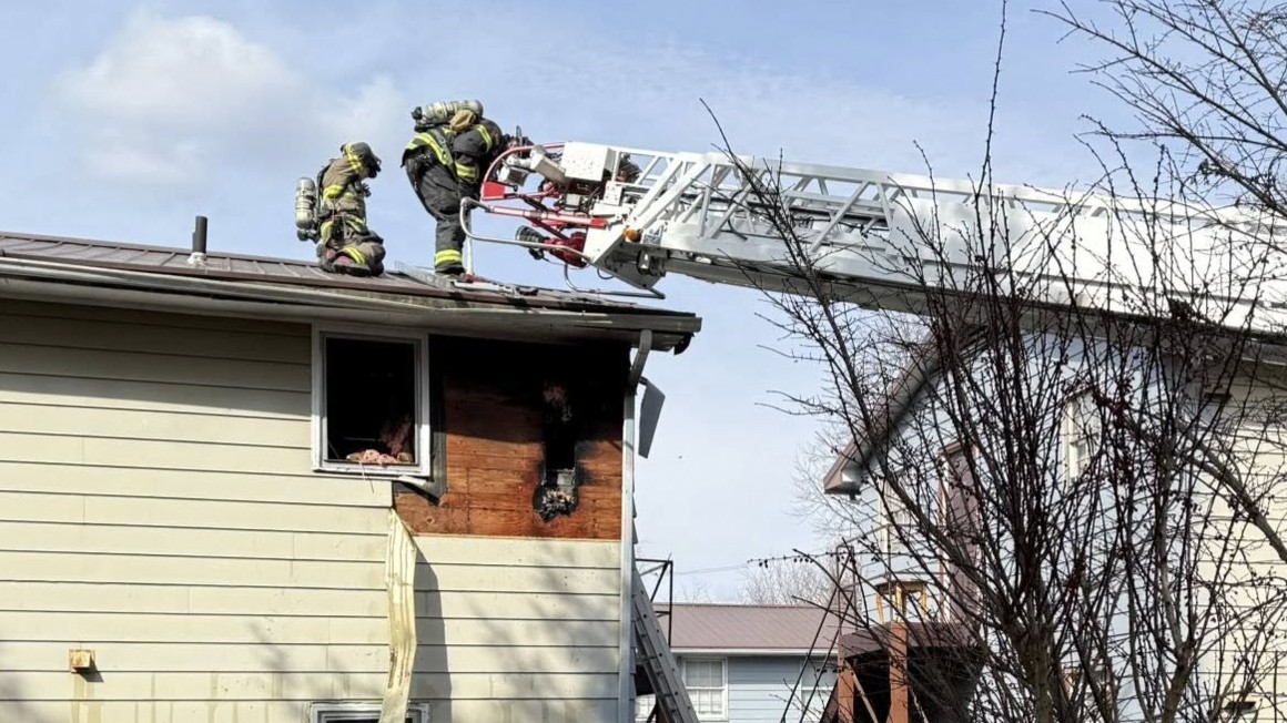 Clintwood Fire Department contains apartment fire on Caney Ridge