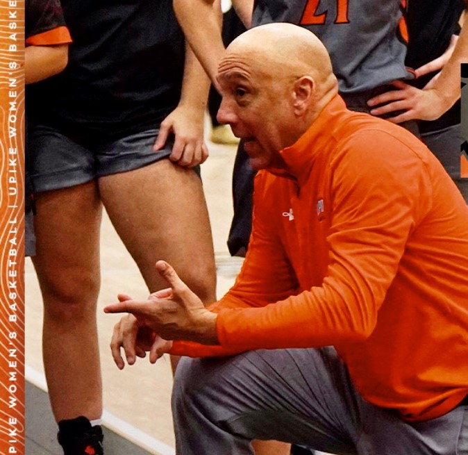 COLLEGE BASKETBALL: Bears run winning streak to 10 games