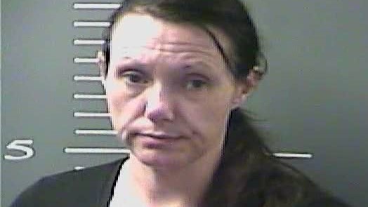 Woman arrested DUI, endangerment after passing out with kids in car