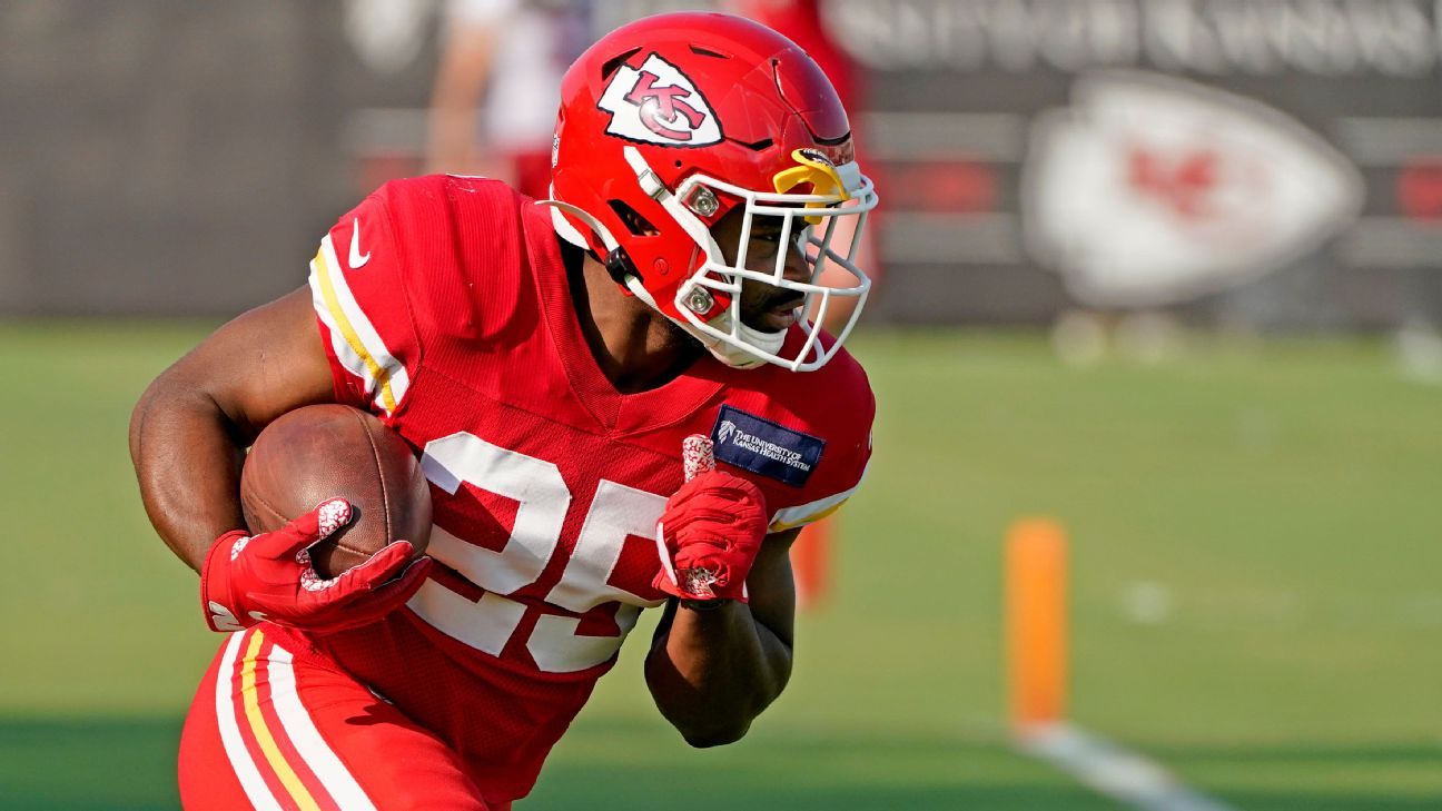 Chiefs concerned by Edwards-Helaire at goal line