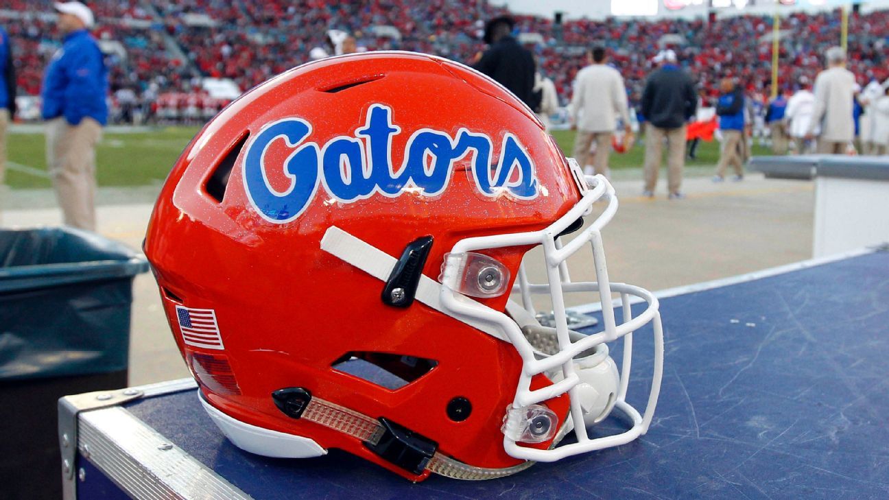 QB son of Jon Kitna commits to play for Gators