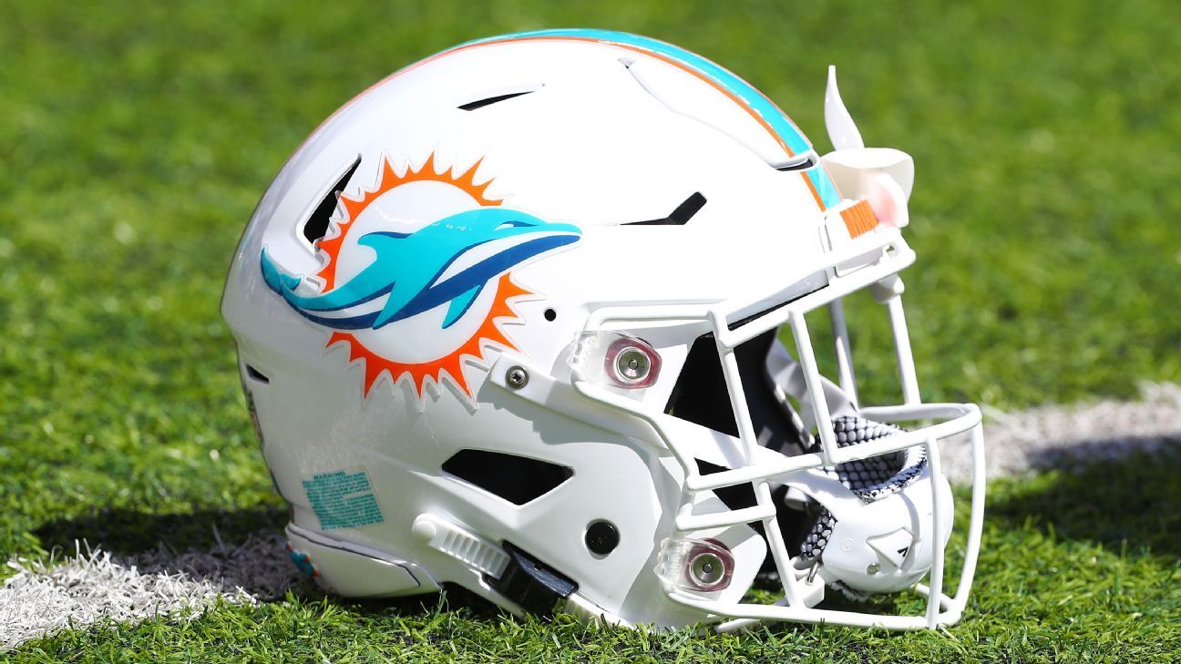 Dolphins, unhappy with 'fluff,' to skip anthems