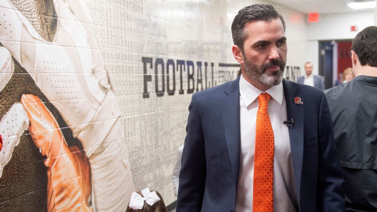 Stefanski says he'll do playcalling for Browns