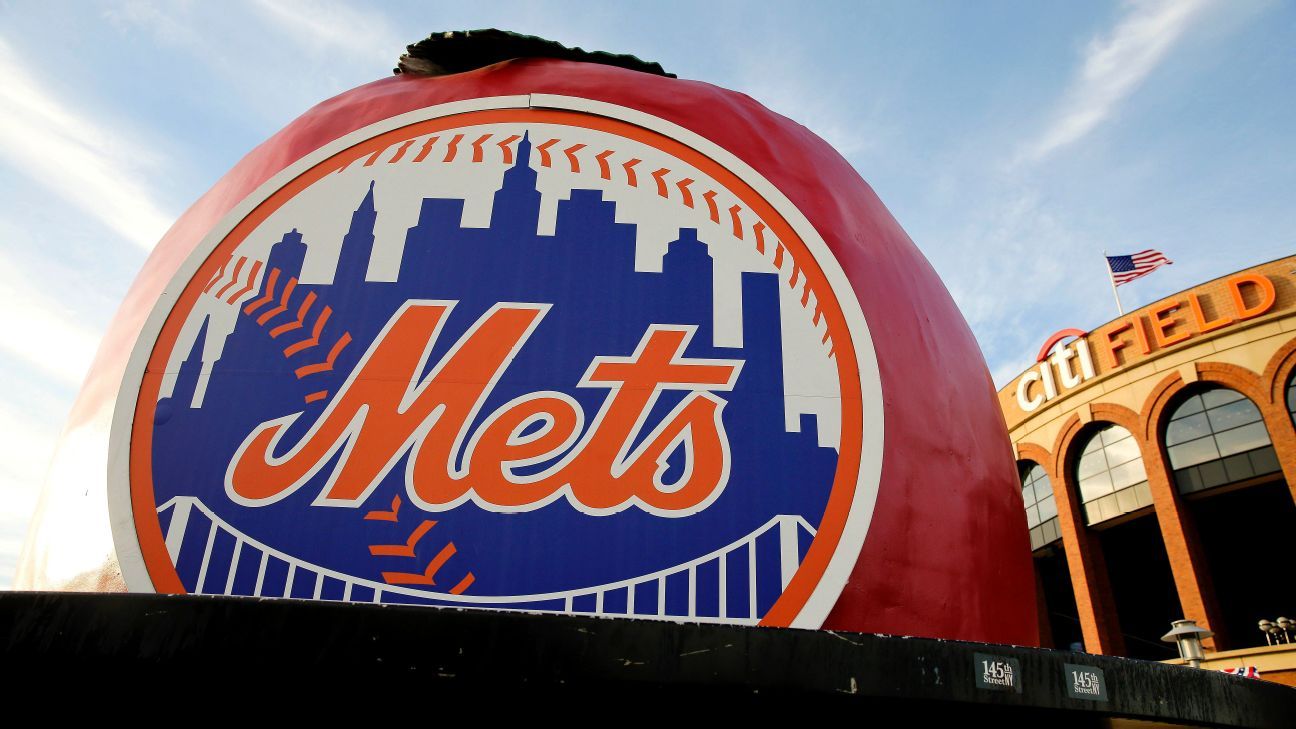 Cohen reaches an agreement to purchase Mets