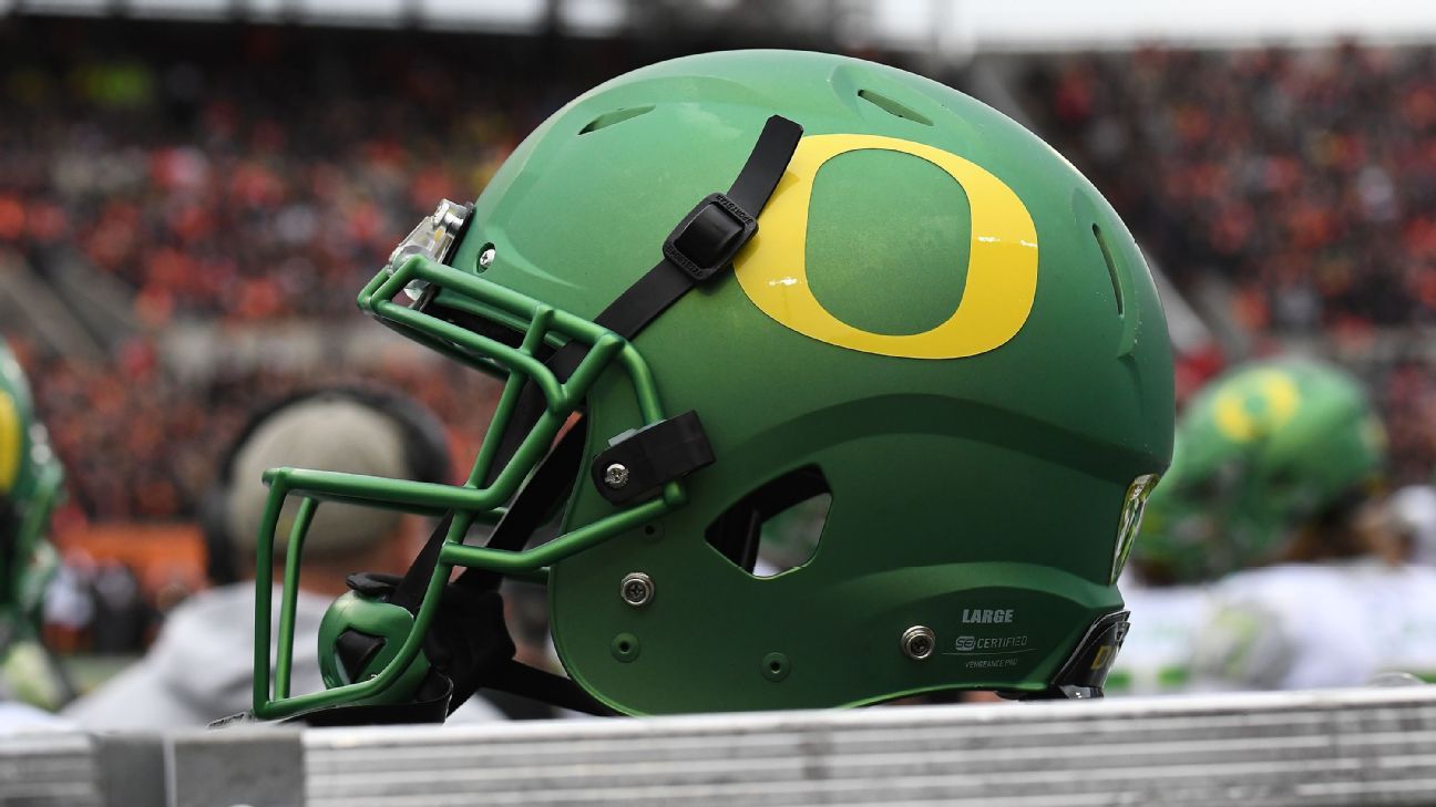 Ex-Ducks signee charged with attempted murder