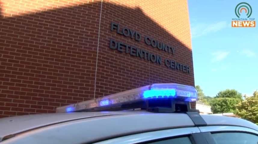 Floyd County man arrested after allegedly shooting gun on U.S. 23