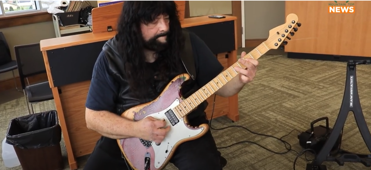 Weekly Guitar Lessons Shred at the Pike County Library