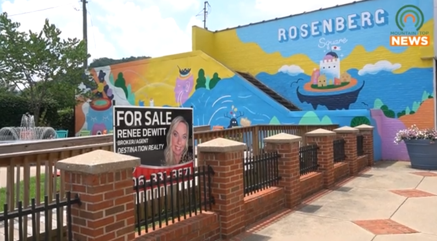 Rosenburg Square is up for Sale