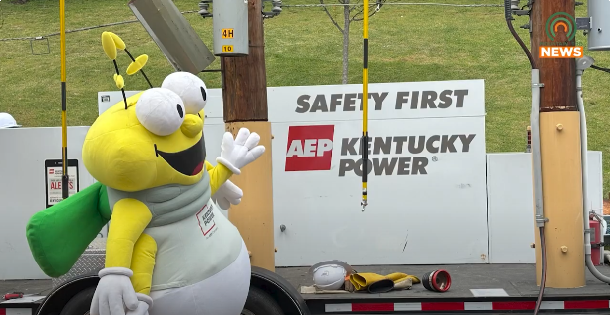 Kentucky Power Employee Helps Minimize a House Fire