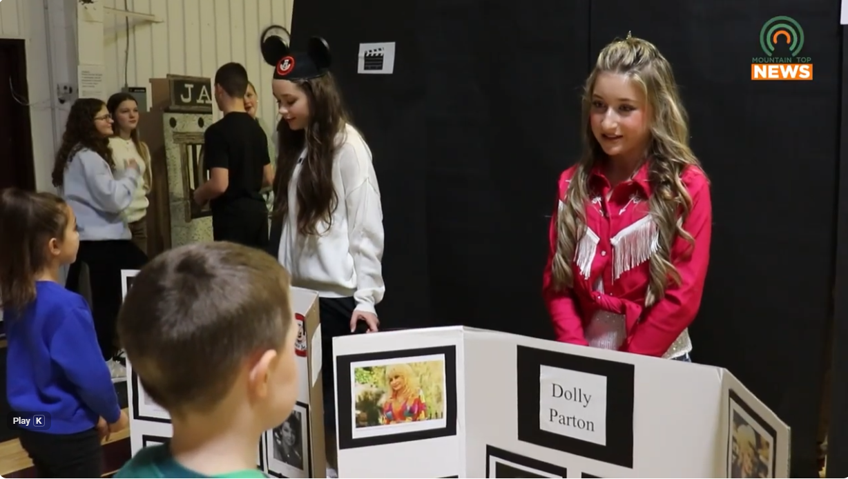 Pikeville Elementary puts on live wax museum