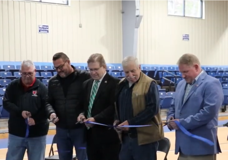 Floyd County Community Center opens