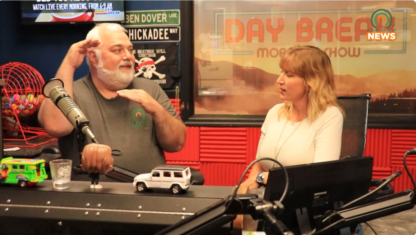 Hearing multiple radio stations at the same time?