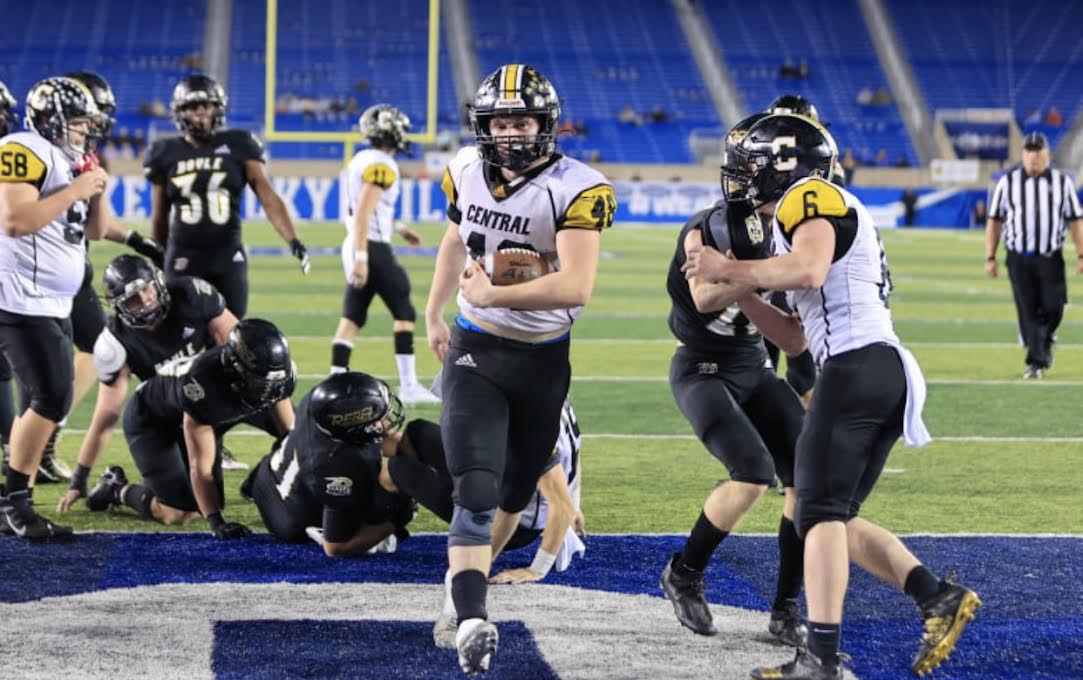 HIGH SCHOOL FOOTBALL: Golden Eagles fall to Rebels in title game