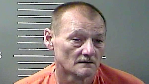 Magoffin man charged in stabbing
