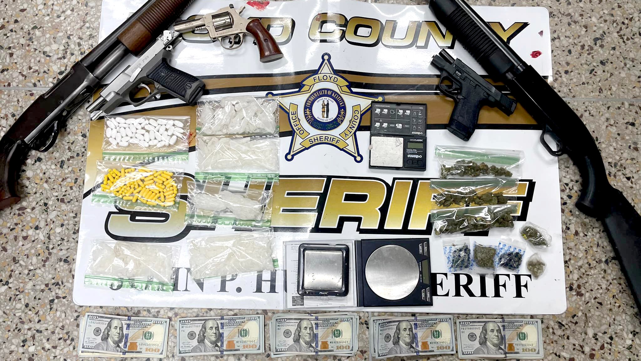 Deputies find a pound of meth, other items in Floyd raid