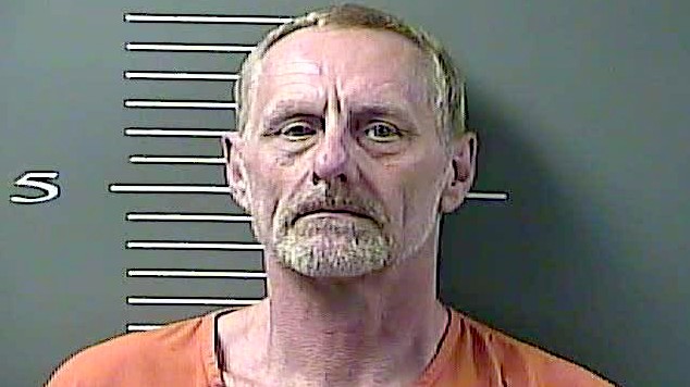 Passenger charged with meth trafficking after fleeing traffic stop