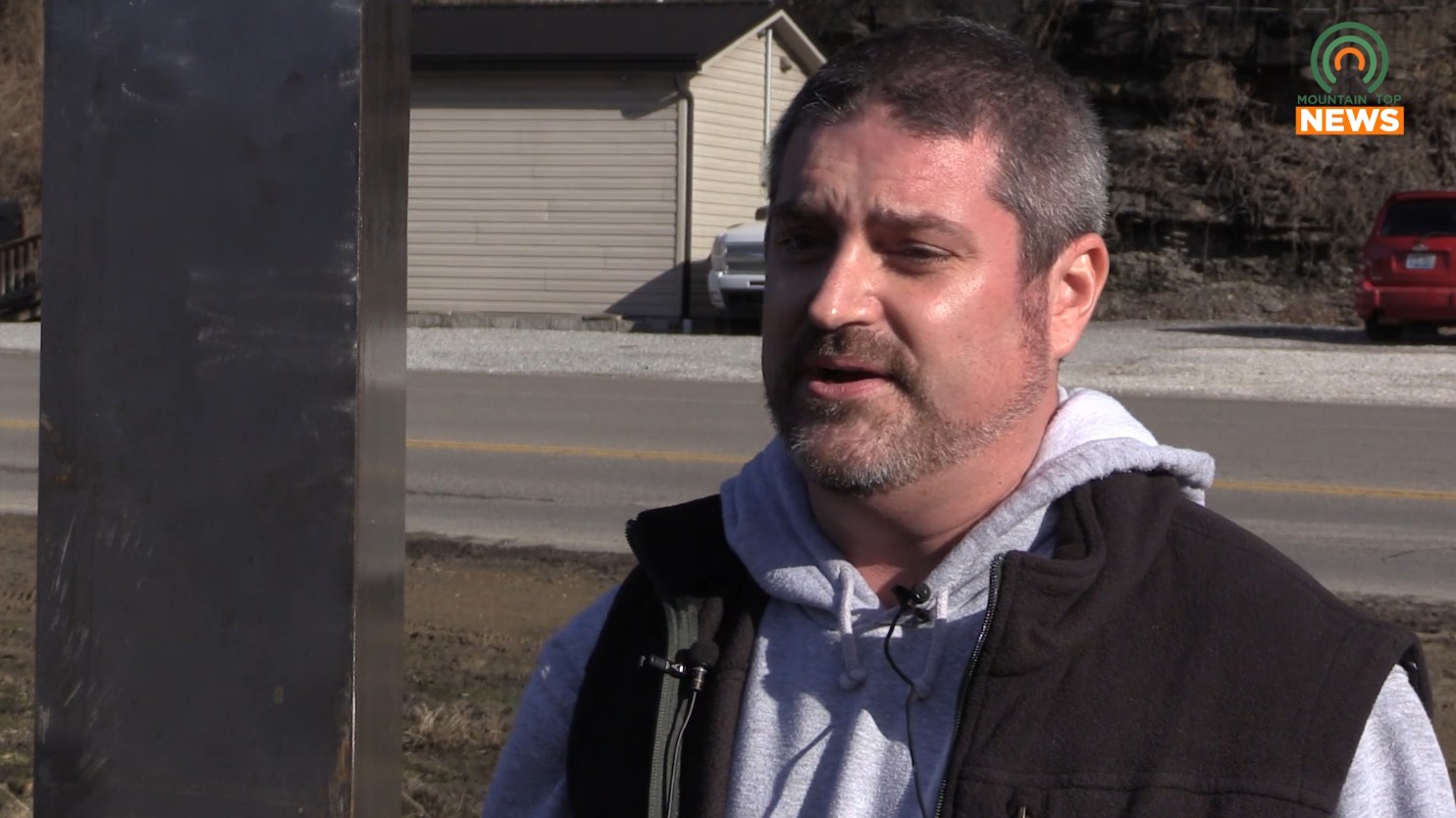 Prestonsburg residents puzzle over monolith