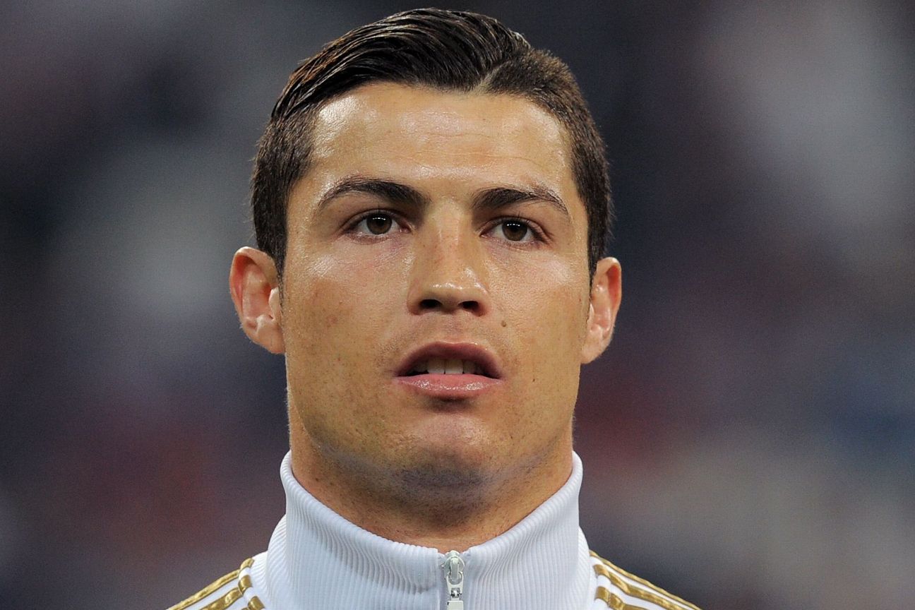 Topknot Braids And Highlights The Many Phases Of Ronaldo S Hair Mountain Top Media