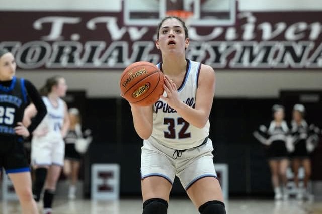 HIGH SCHOOL BASKETBALL: Pikeville, Martin County reach semifinals