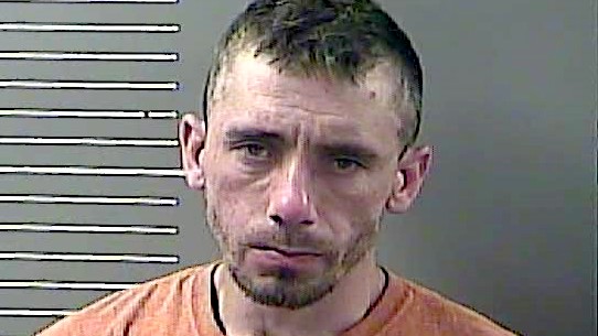 Magoffin man charged with heroin trafficking, receiving stolen property