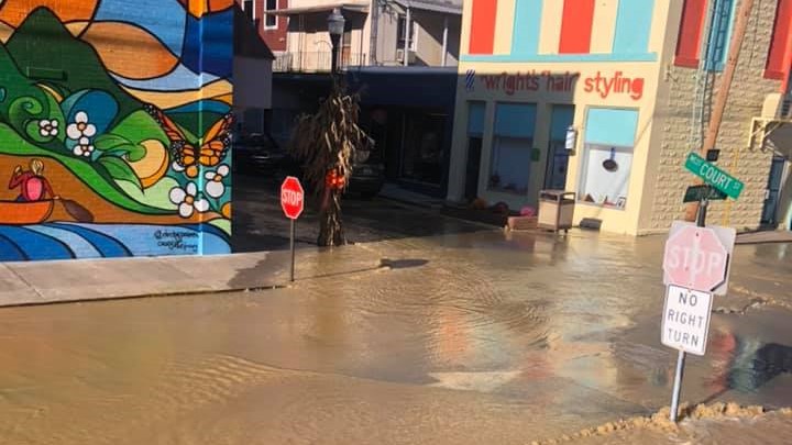 ‘Major’ water line break in downtown Prestonsburg closes streets, businesses